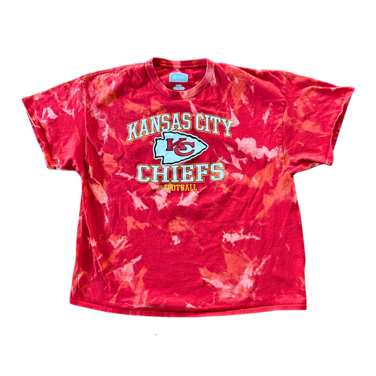 Chiefs Red Medium Logo White Lettering Acid Wash T-Shirt