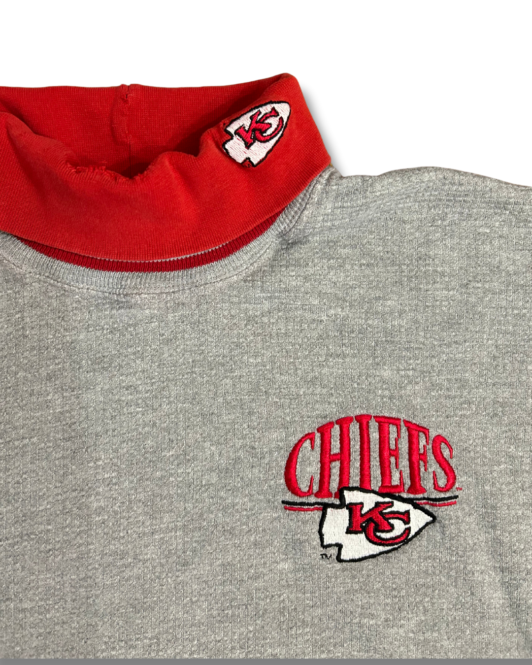 VINTAGE SUPER UNIQUE Chiefs Embroidered Turtleneck Sweatshirt
