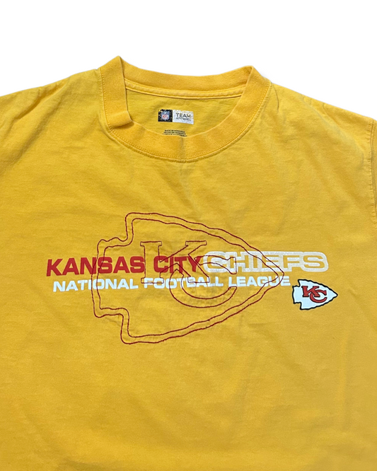 Vintage Yellow & red Embroidered and Screenprinted Chiefs T-Shirt- VERY UNIQUE SET