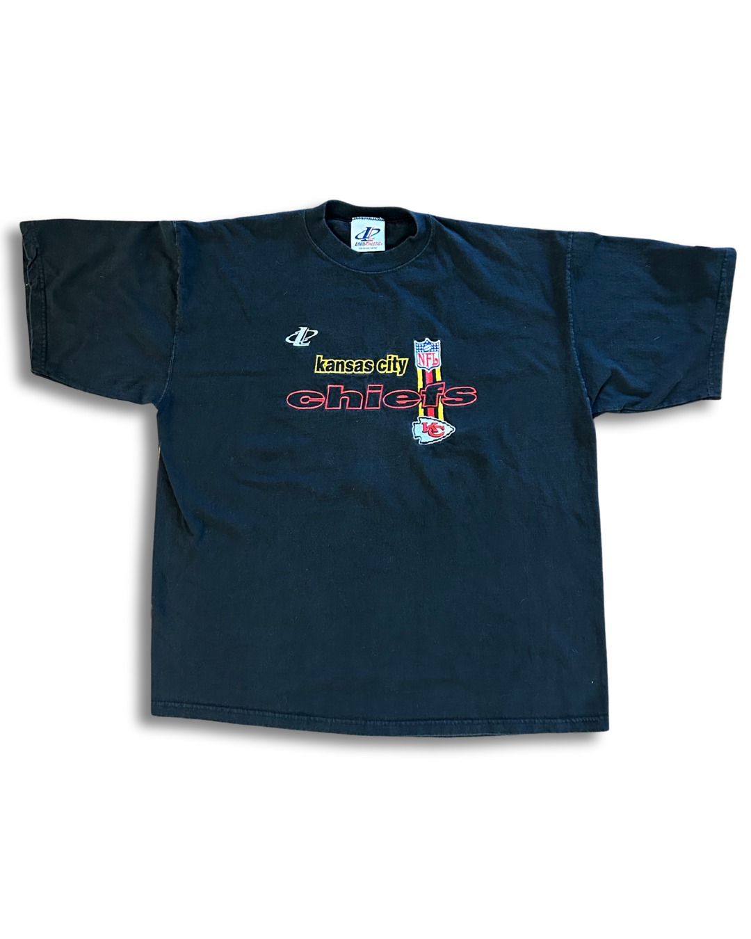 VINTAGE Kansas City Chiefs Black Tee – High-Quality Full Chest Embroidery