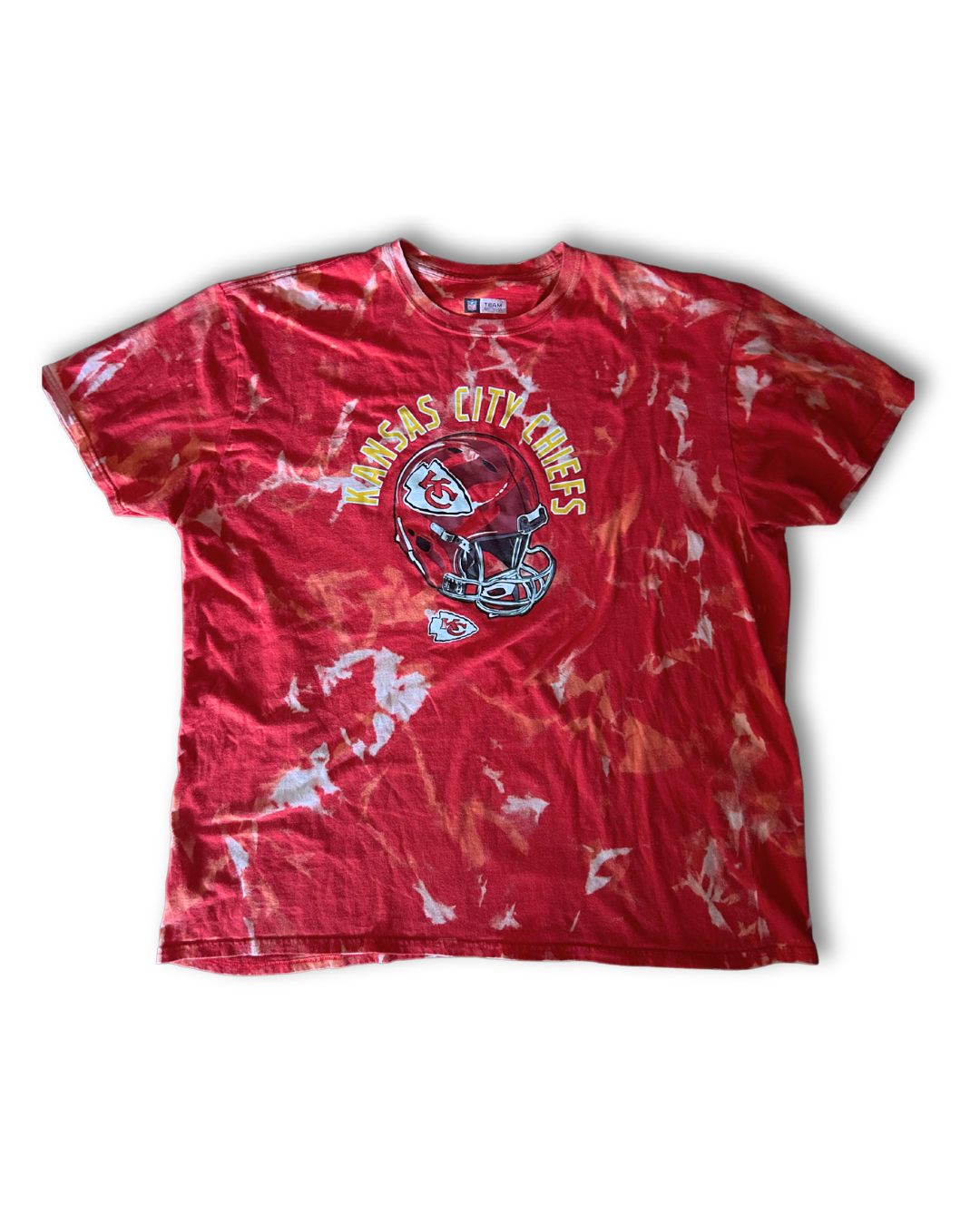 Red Chiefs Helmet Classic Acid Wash T-Shirt